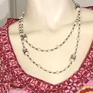 VINTAGE style necklace, very pretty!